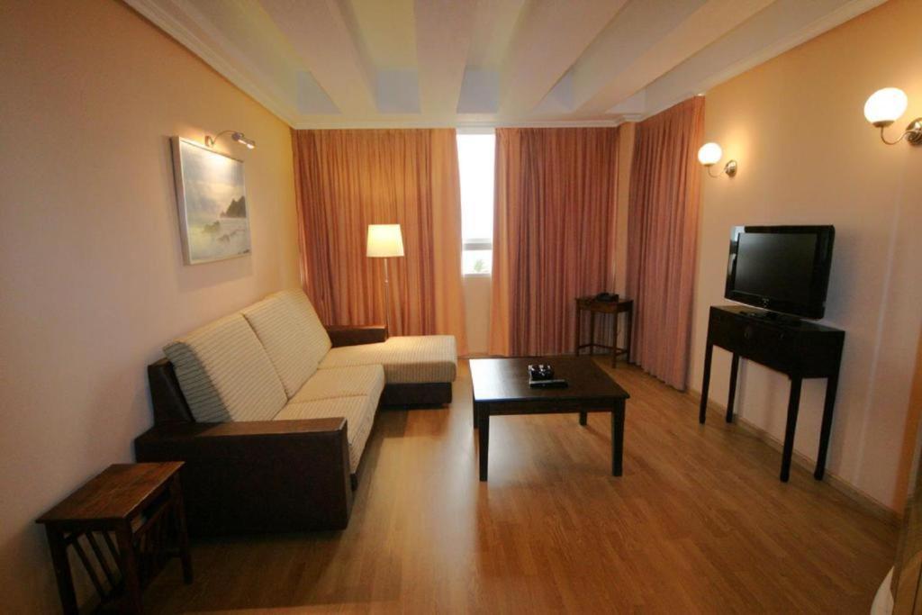 Hotel Apartamentos Mojácar Beach Esterno foto
